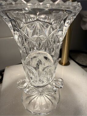 Vintage Clear Glass Bud Vase with Three Birds | Pedestal Floral Vase | 4”